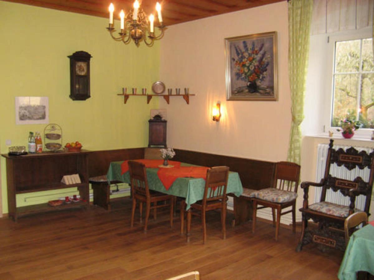 Herrnmuehle - Pension & Ferienwohnungen Ротенбург об дер Таубер Екстериор снимка